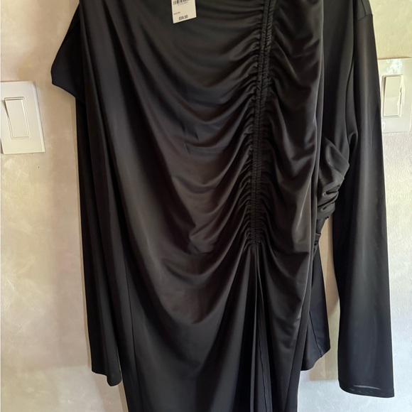 ORIGINAL PRICE $110 NWT TWO PIECE BLACK SPANDEX TOP SIZE XL. AND SKIRT SIZE M - Picture 7 of 7